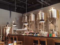 -HUZI虎滋精酿餐吧(京西大悦城店)