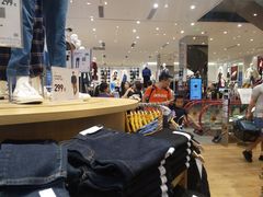 -优衣库(深圳万象天地旗舰店)