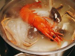 -领鲜活海鲜榴莲自助火锅(东门店)