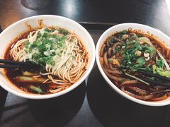 -秦云老太婆摊摊面(磁器口店)