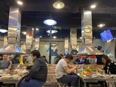 -马路牙子烧烤音乐酒馆(望京店)