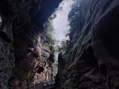 -龙潭大峡谷