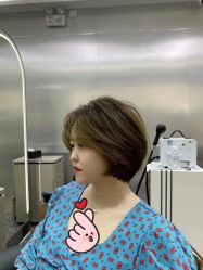 -Tloml salon