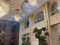 -碧中海汤泉汗蒸酒店