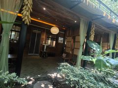 -林间山庄