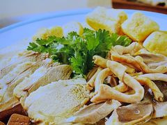 -小杨生煎(金山百联购物中心3楼店)