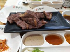 -秋香家韩式炭火烤肉(磐石路店)