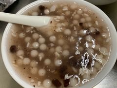 -芳婆糕团店(王府大街店)