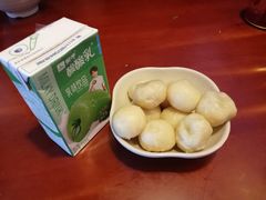 -佬钱湾仔(衣裳街店)