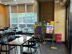 大堂-何必是家面馆 HB noodles&coffee