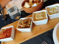 -Efes Turkish & Mediterranean Cuisine 艾菲斯餐厅(陆家嘴店)
