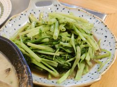 虾酱空心菜-十面欢腾·海鲜面·台式Bistro(长乐路店)