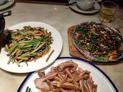 -梁家大院•农家菜(昆山会展中心店)