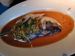 酱椒鱼头-凤凰湘语·湘粤鲜融(浦东旗舰店)