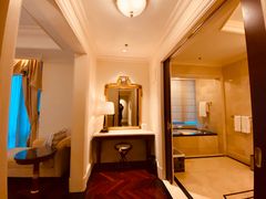 -广州富力丽思卡尔顿酒店