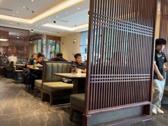 -高玛纳驴肉火烧(一世界店)