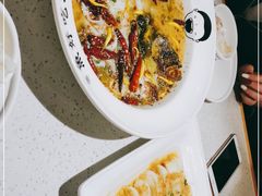 -江渔儿酸菜鱼(映月湖环宇城店)