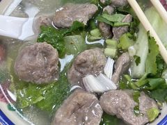 -明姨仔潮汕美食·碳炉猪脚·汕尾牛腩饭·起片鸡煲(起义路店)