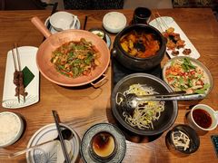 -云海肴·汽锅鸡·云南菜(天山百盛优客店)