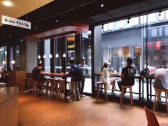 -The Habit Burger Grill 哈比特汉堡(复兴soho店)
