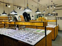 -罗伯特眼镜·蔡司官方授权(罗湖国贸店)