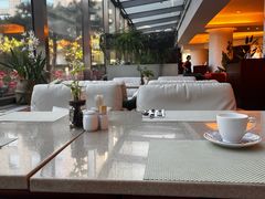 -亮马河饭店翠雅咖啡厅