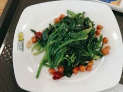 -西部马华清真兰州牛肉面·烧烤夜市(关东店)