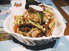桑尼的猪颈肉沙律-帕蓝·暹罗料理(曲阳店)