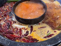 -黄潇洒老火锅(九眼桥宏济巷店)