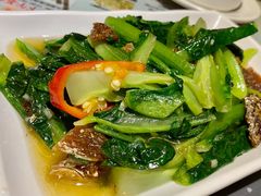 豆豉鲮鱼炒麦菜-鸿运茶餐厅(皇岗店)