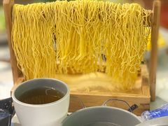 -洪氏嗨捞·广东猪肚鸡·椰子鸡火锅(西咸万象城店)