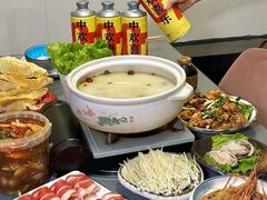 -金龙·打边炉(南京西路店)