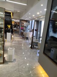 -V+SALON造型