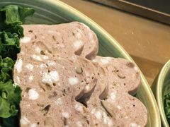 -左庭右院鲜牛肉火锅(金山万达店)