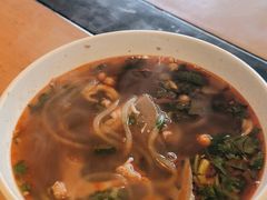 -鑫花溪牛肉米粉(凤凰街创始总店)