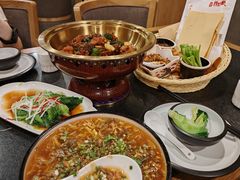 -鲁菜根·泰安菜(万达店)