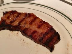 -Wolfgang’s Steakhouse 沃夫冈牛排馆(上海白玉兰广场店)