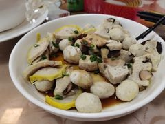 -年辉渔村·非遗传承餐厅(新丰江店)