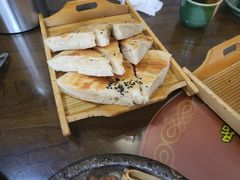 饽饽饼-王明古法砂锅居(开化寺店)