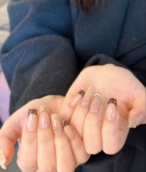 -H12 STAR日式美甲美睫专门店