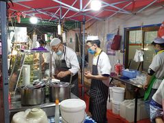 -正宁路小吃夜市