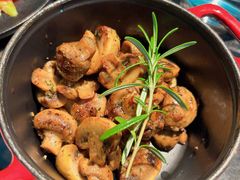 -LES ELITES 英集荟(南京西路店)