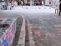 -黄桷坪涂鸦艺术街