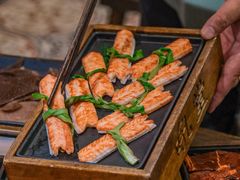 -吼堂老火锅(湖滨银泰in77店)