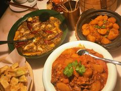 -初蓉丨遇见新川菜(亲贤街荣耀店)
