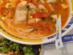 酸汤番茄鱼粉-粉小主·贵州酸汤牛肉粉(南京仙林金鹰店)