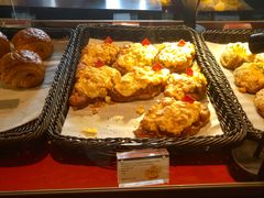 -Salon de The de Joel Robuchon(外滩18号店)
