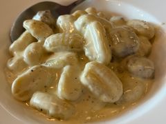 土豆面配香肠蓝乳酪酱-La Tavernetta(Bar à Vin)(乌鲁木齐路店)