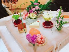 -MEET缘燕窝甜品&Tang's cake(华润万象城店)