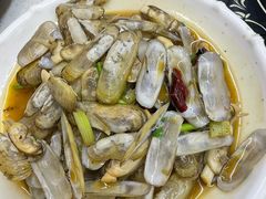 -老东镇啤酒屋海鲜加工·蒸汽海鲜·海鲜烧烤(台东店)